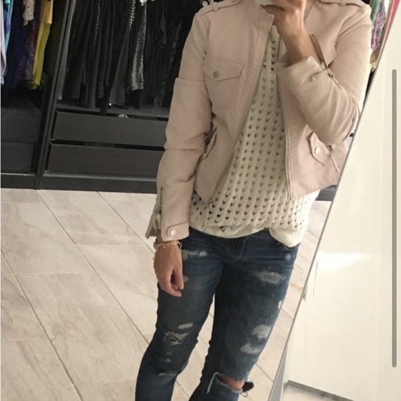 Sweater - Picture 8 of 11